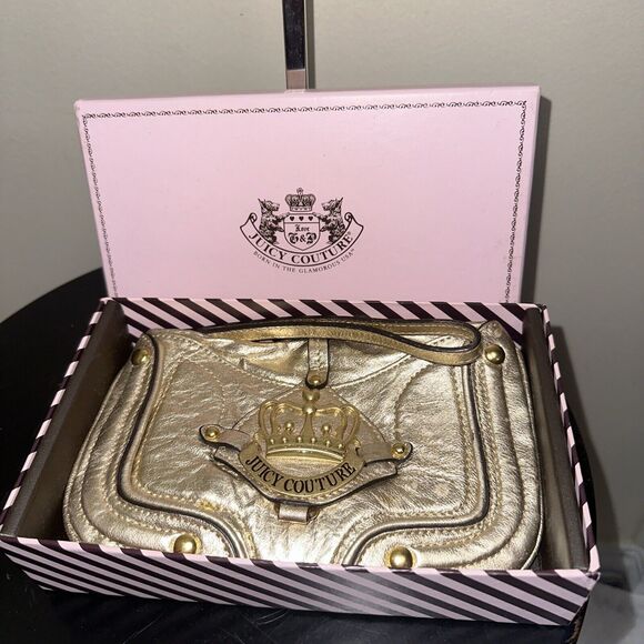 NWOT Vintage Juicy Couture Wristlet Pink Genuine Leather Wallet Clutch In Box - Picture 8 of 8